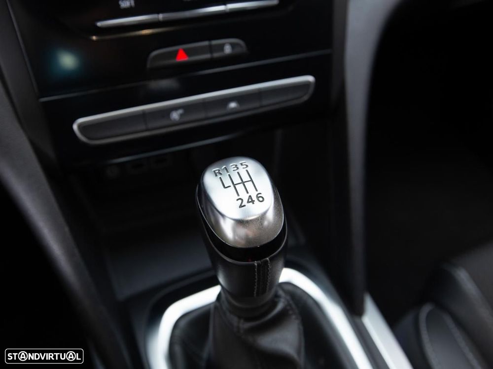 Renault Mégane Sport Tourer 1.5 Blue dCi Intens - 17