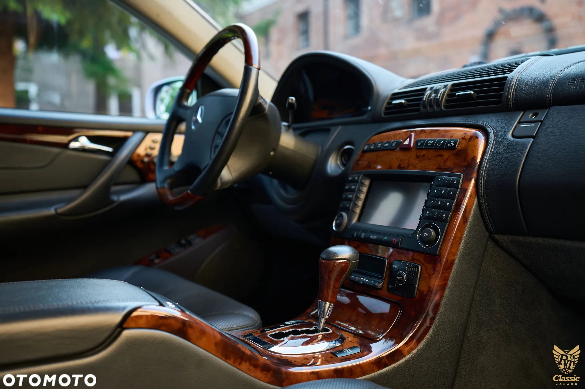 Mercedes-Benz CL 500 - 23