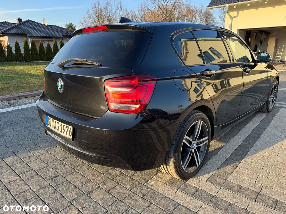 BMW Seria 1 120d Sport-Aut Sport Line - 4
