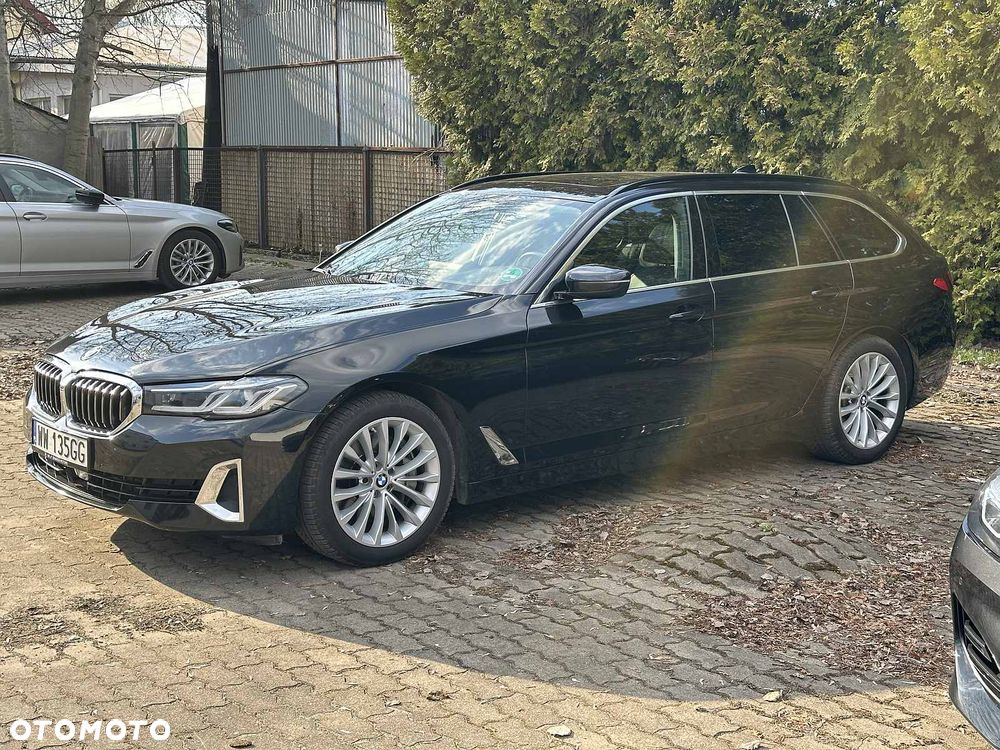 BMW Seria 5 540d xDrive Luxury Line - 11