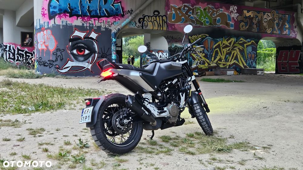 Husqvarna Svartpilen - 8