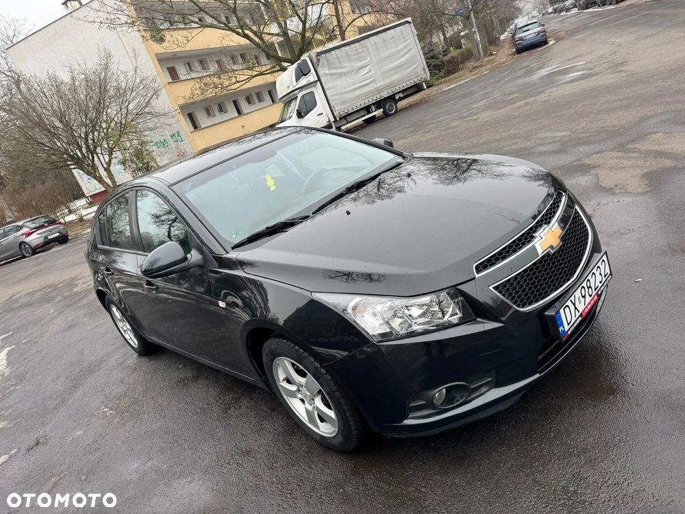 Chevrolet Cruze 1.6 LT+ - 8