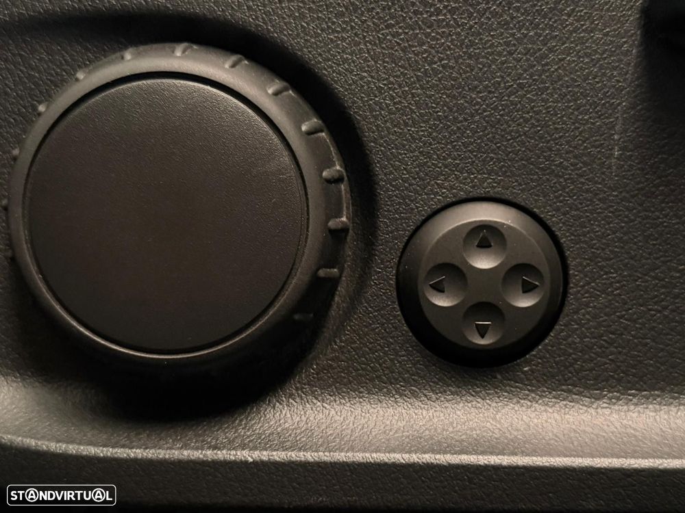 Mercedes-Benz EQA 250 AMG Line - 19