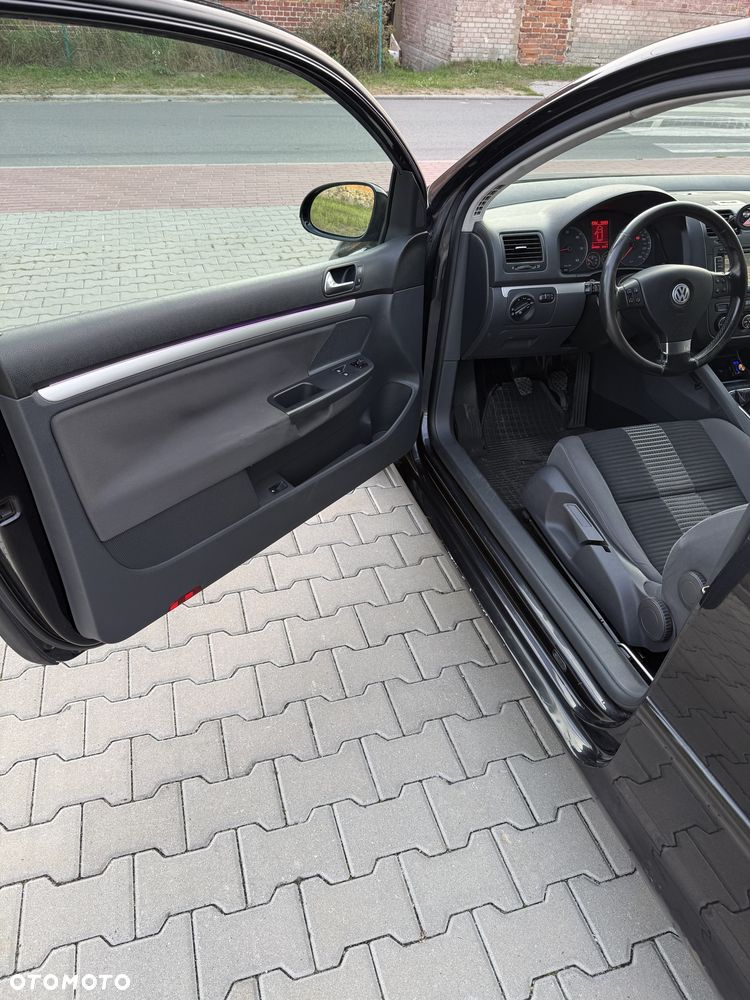 Volkswagen Golf 2.0 TDI United - 33