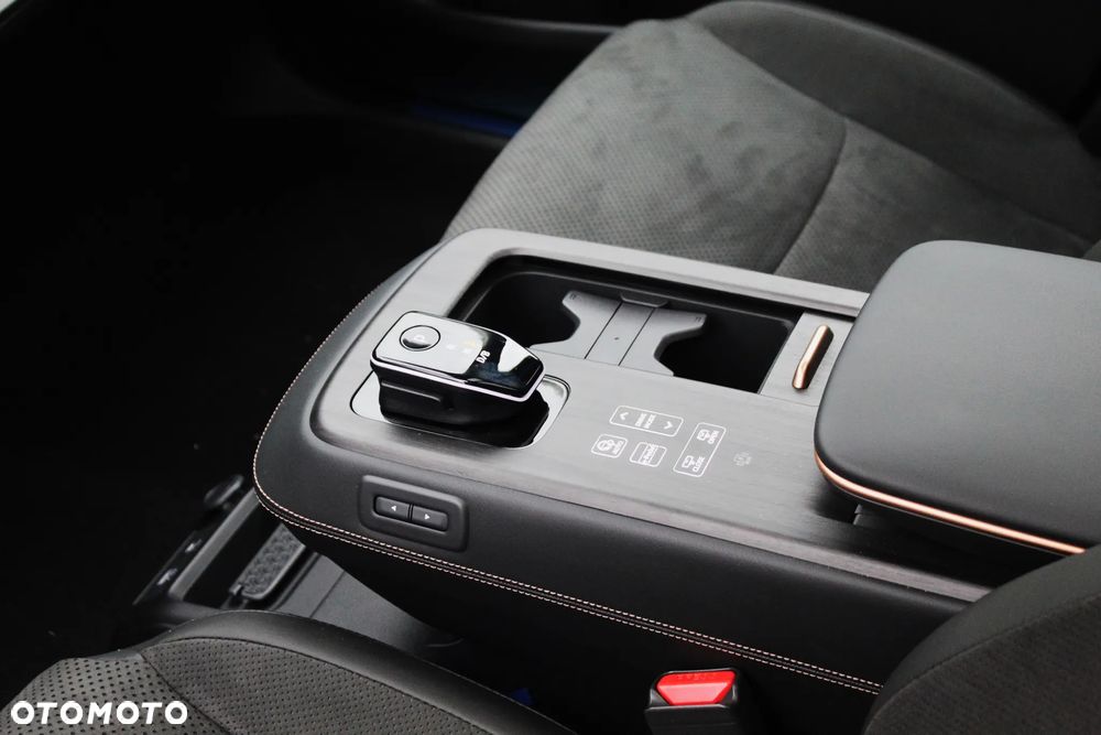 Nissan Ariya 87kWh E-4orce Evolve - 18