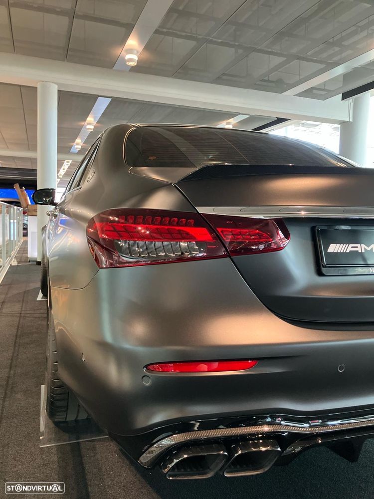 Mercedes-Benz E 63 AMG S 4-Matic+ - 6