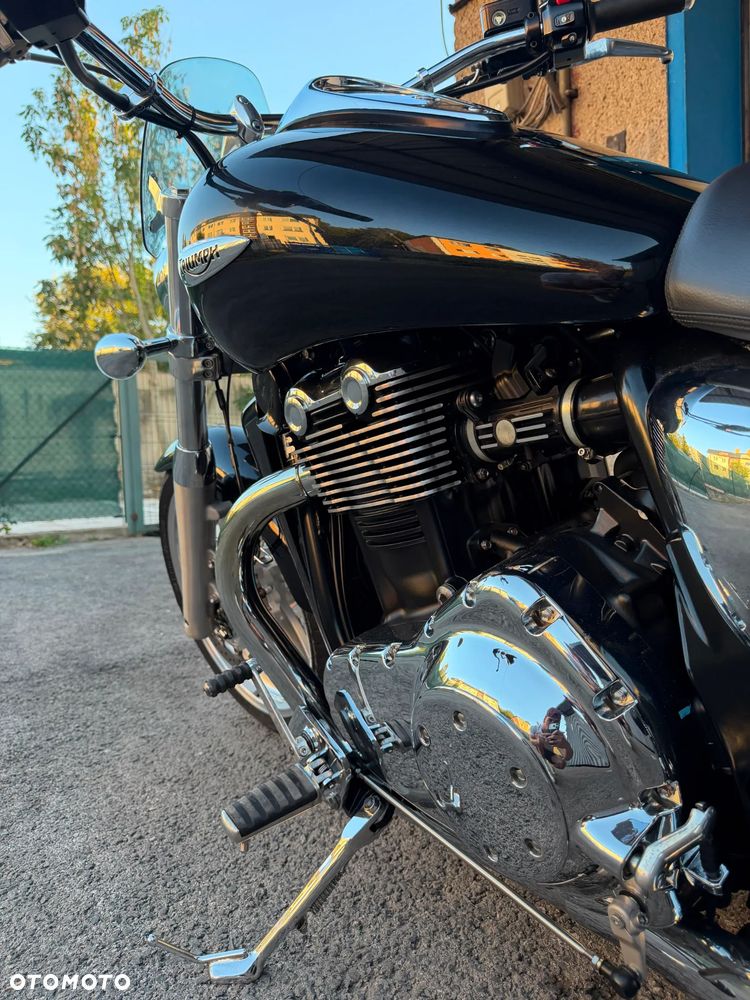 Triumph Thunderbird - 9