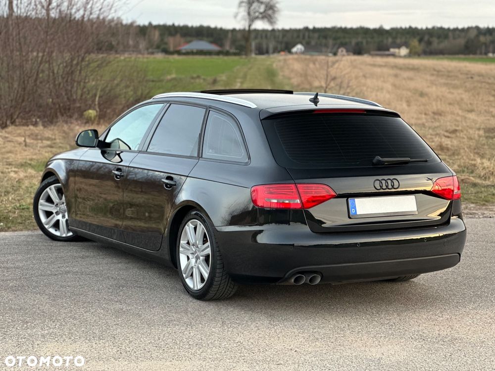 Audi A4 Avant - 4