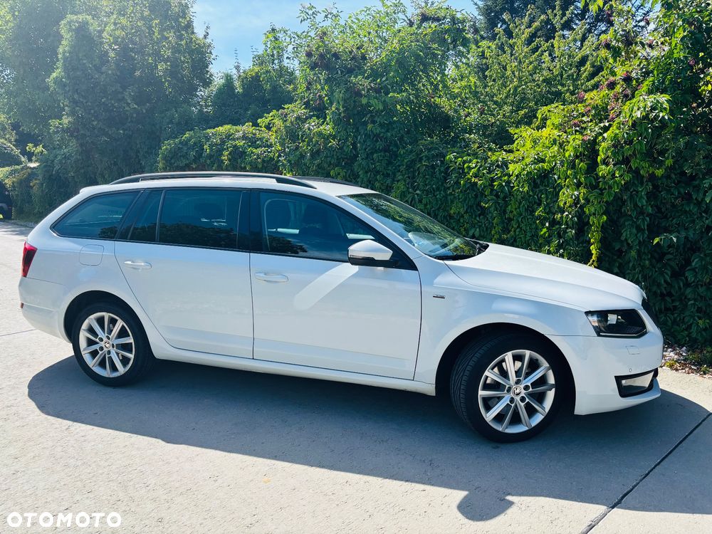 Skoda Octavia 1.8 TSI Joy DSG - 2