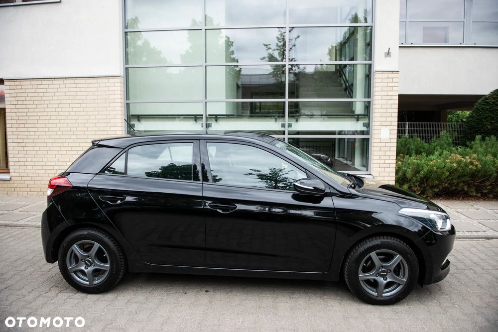 Hyundai i20 1.2 Select - 12