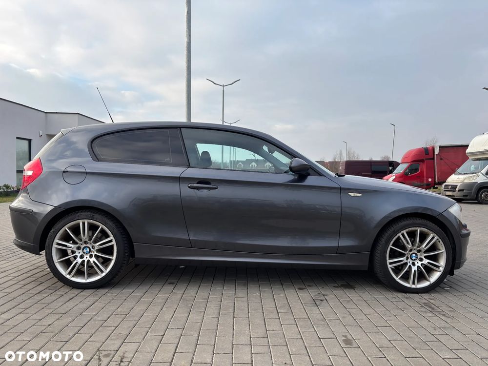 BMW Seria 1 118i - 5