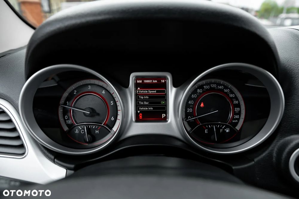 Fiat Freemont 2.0 Multijet 16V DPF Automatik Allrad Black Code - 29