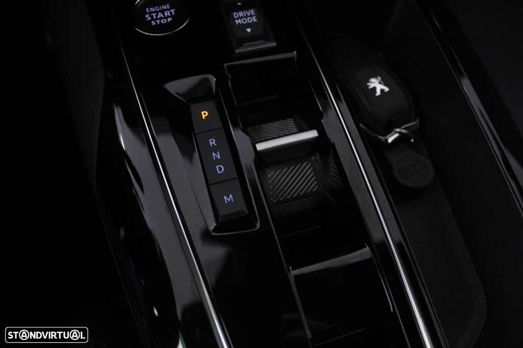 Peugeot 3008 1.5 BlueHDi GT EAT8 - 30