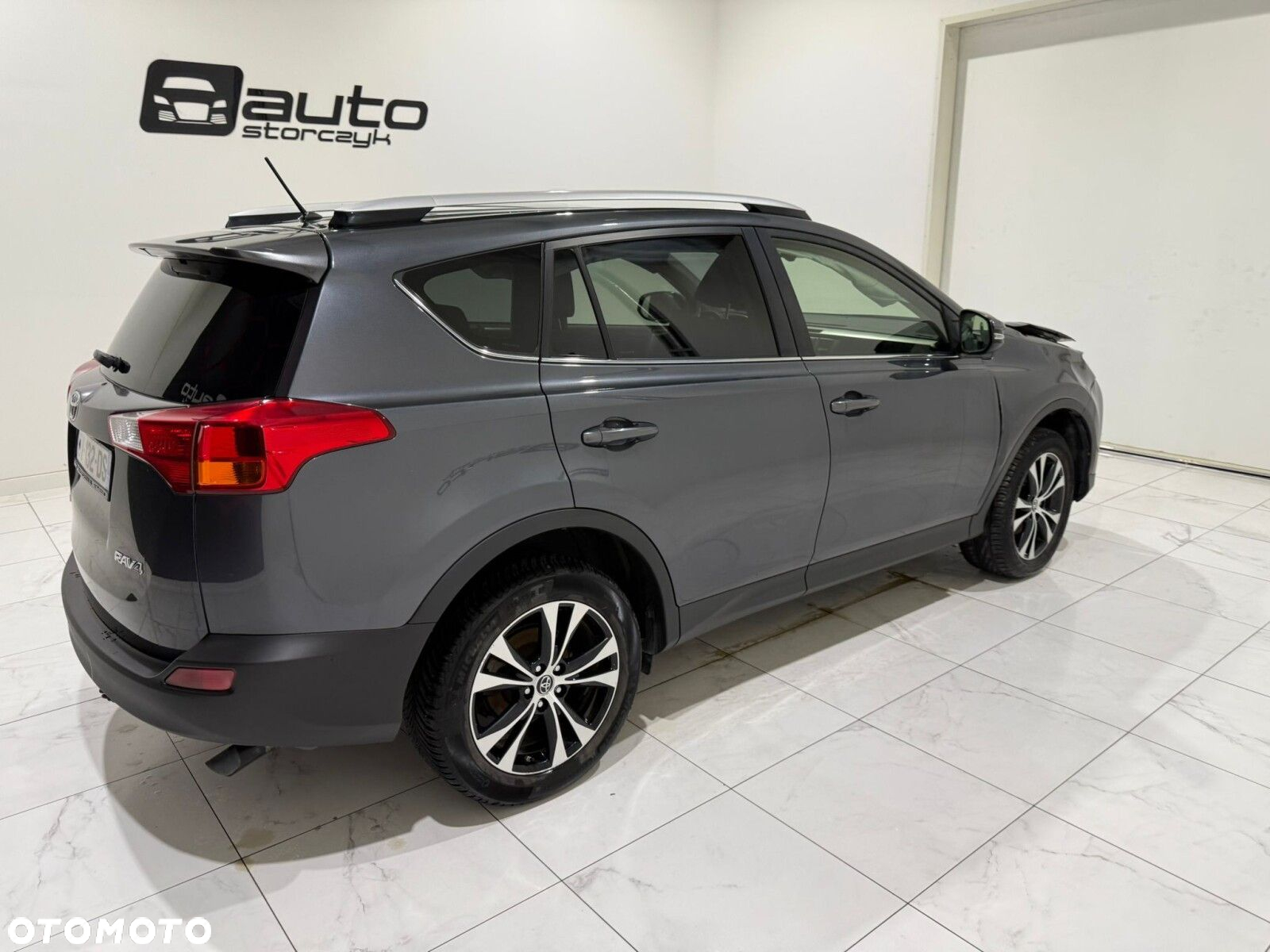 Toyota RAV4 - 17