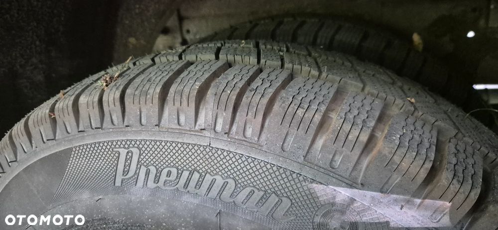 Iveco 72C170*na,, B,, Dmc 3,5 tony *65 C winda* - 5