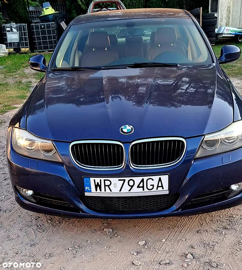 BMW Seria 3 320d Efficient Dynamics - 2