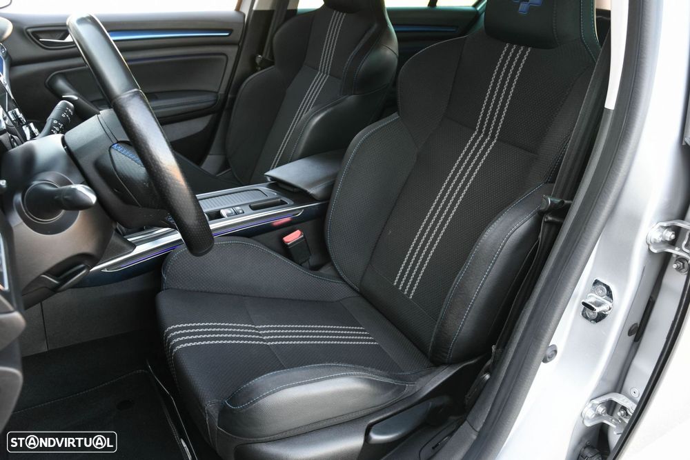 Renault Mégane Sport Tourer 1.5 Blue dCi GT Line - 6