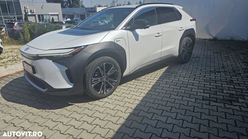 Toyota BZ4X 160 KW AWD (4x4) Luxury - 4