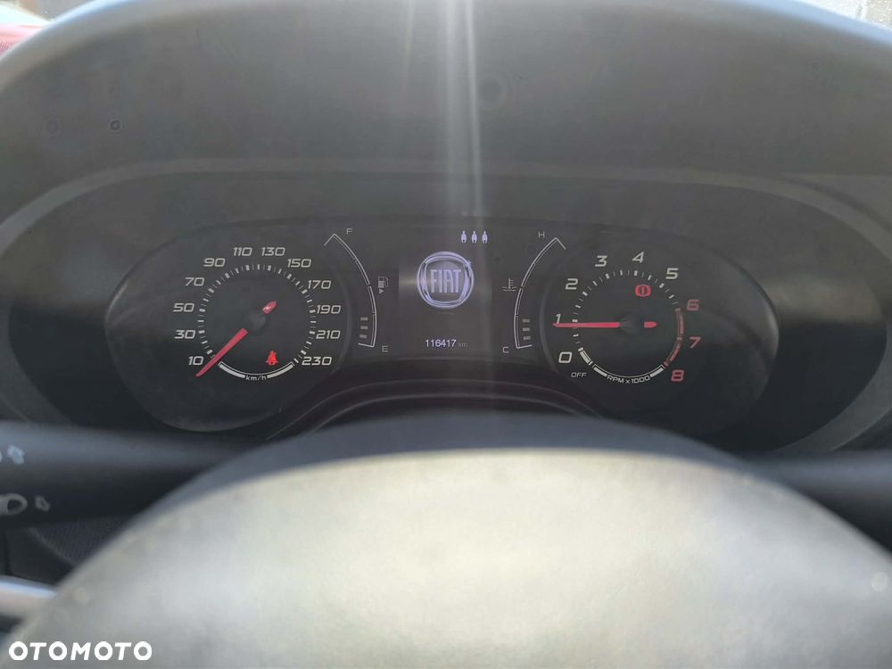 Fiat Tipo 1.4 16V Lounge EU6d - 24