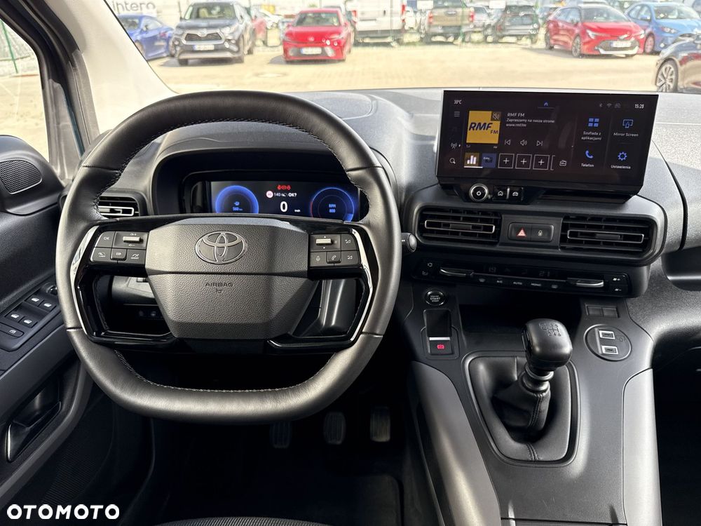 Toyota Proace City Verso Long 1.2 D-4T Family - 10