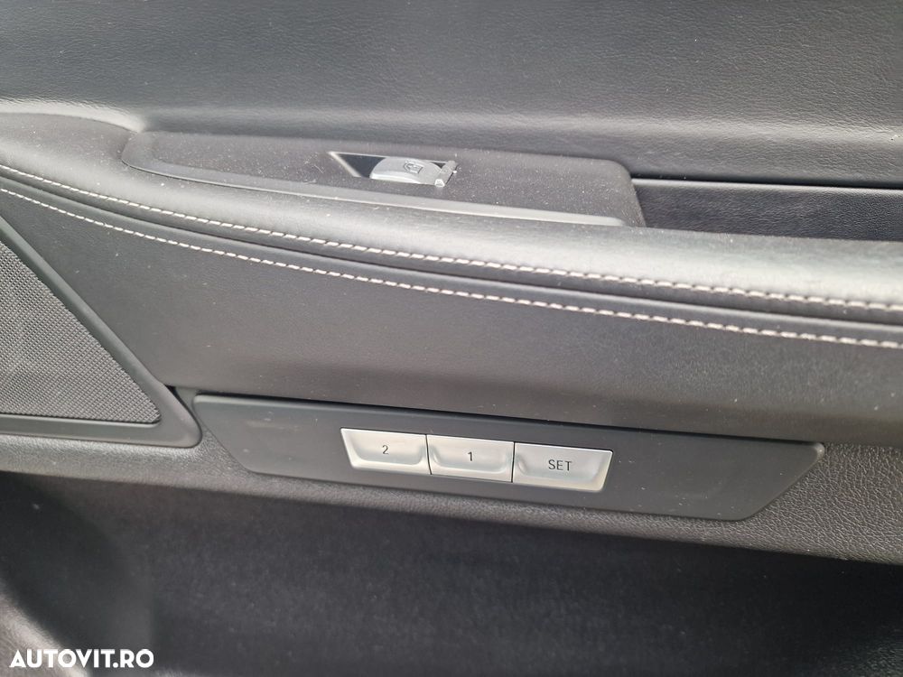 BMW Seria 7 740d xDrive - 24