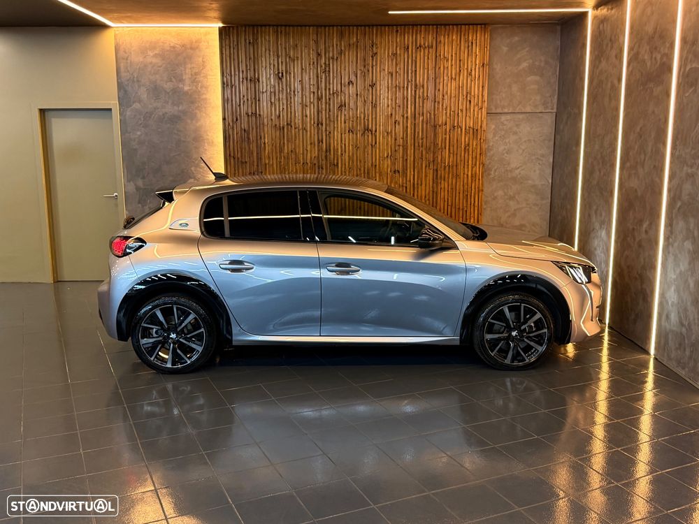 Peugeot e-208 50 kWh GT Pack - 13