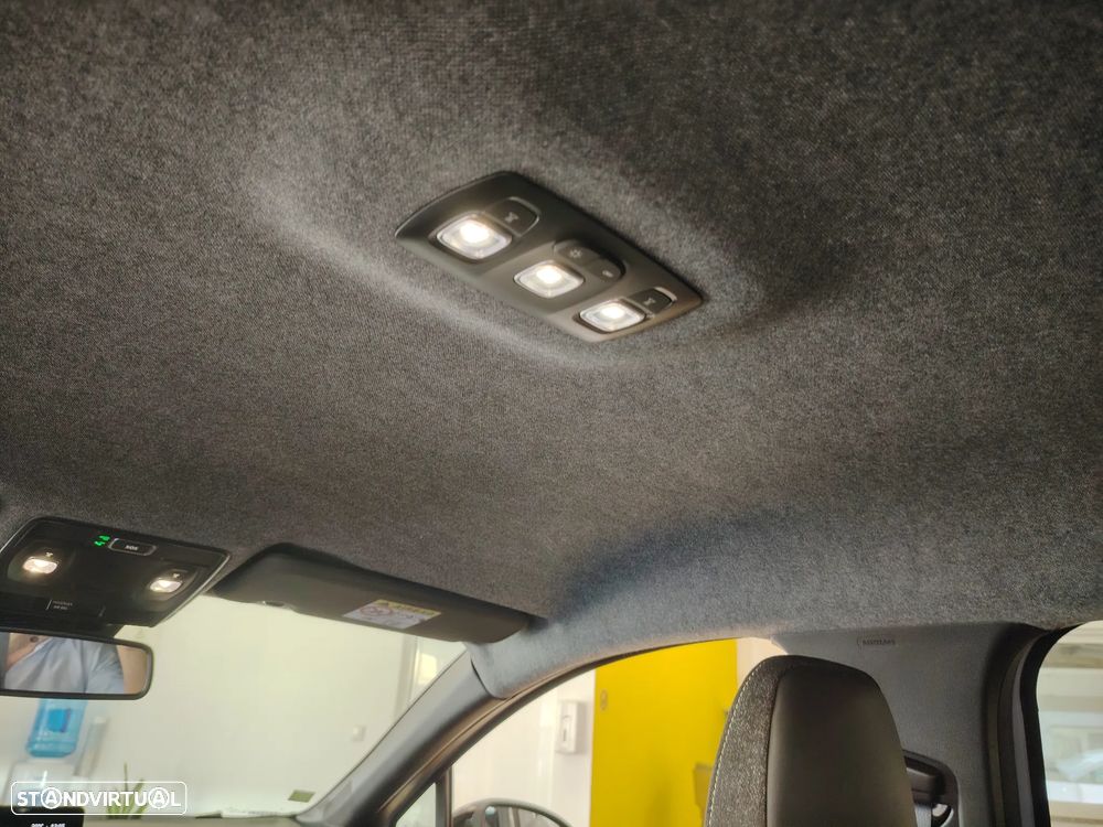 Renault Captur 1.0 TCe Techno Bi-Fuel - 19