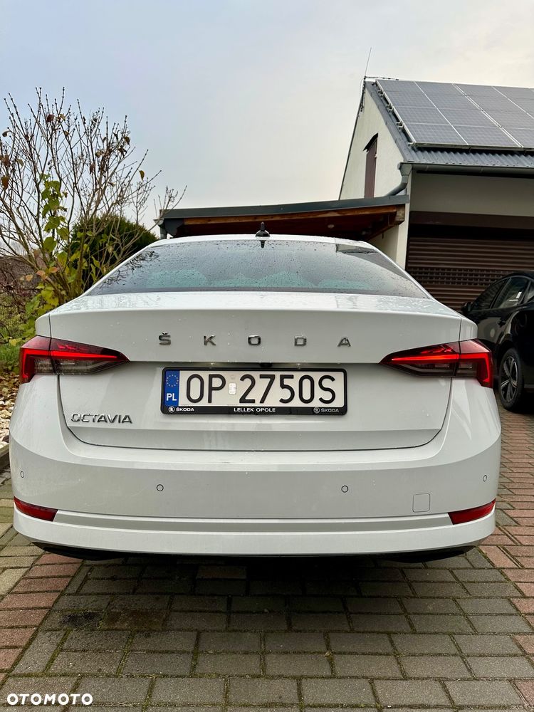 Skoda Octavia 1.5 TSI ACT Style - 8