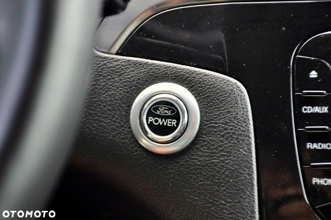 Ford Galaxy - 34