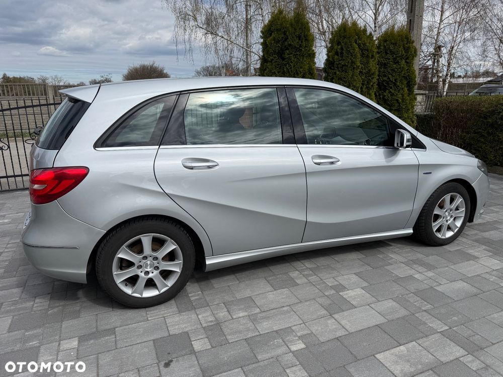 Mercedes-Benz Klasa B 180 CDI BlueEFFICIENCY Edition 1 - 8