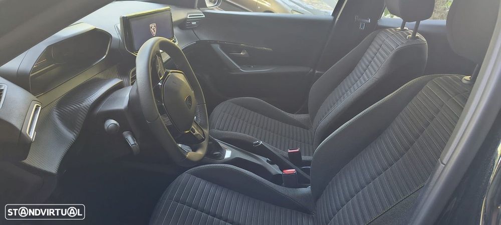 Peugeot 2008 1.2 PureTech Style - 8