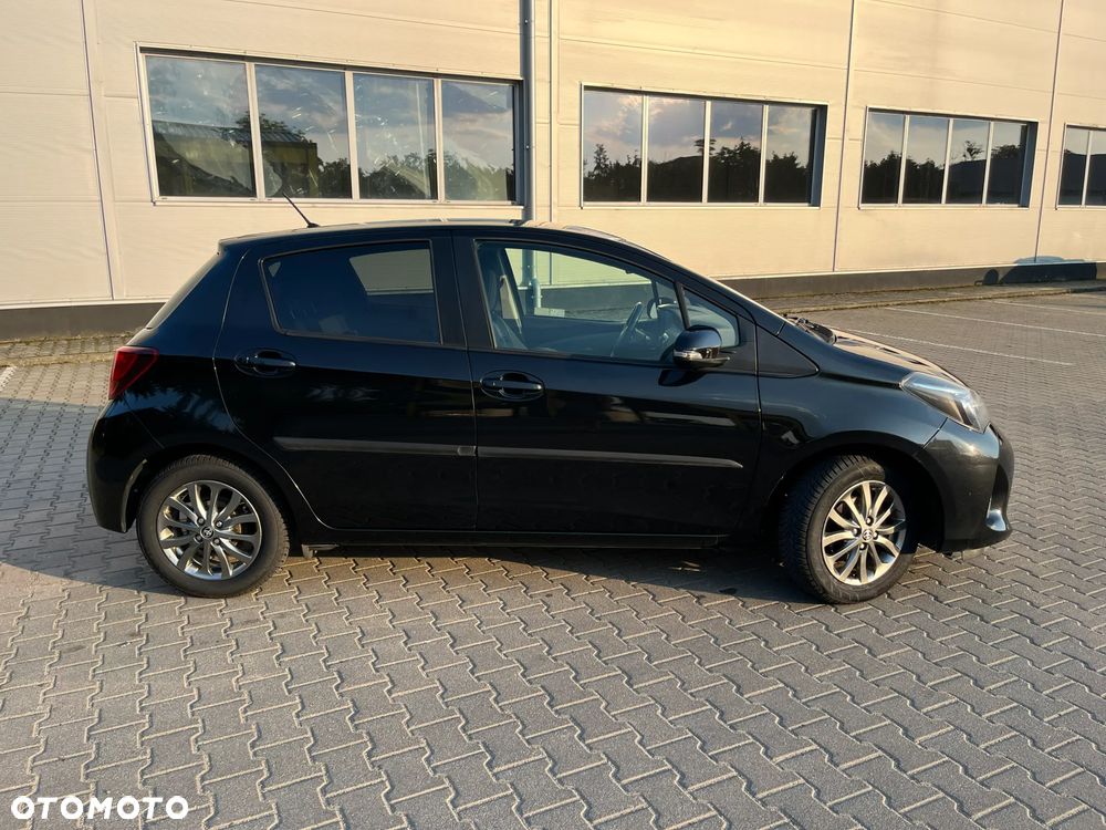 Toyota Yaris 1.33 Premium EU6 - 3