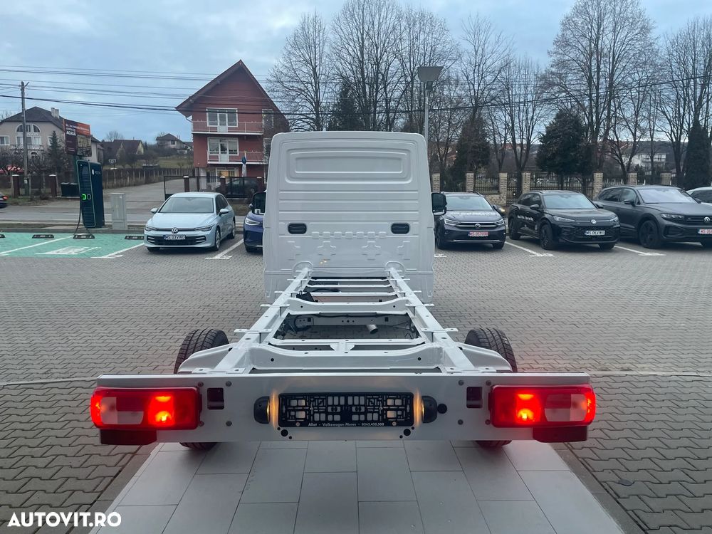 Volkswagen Crafter 3.5 CD Sasiu L4 FWD 103kW - 5