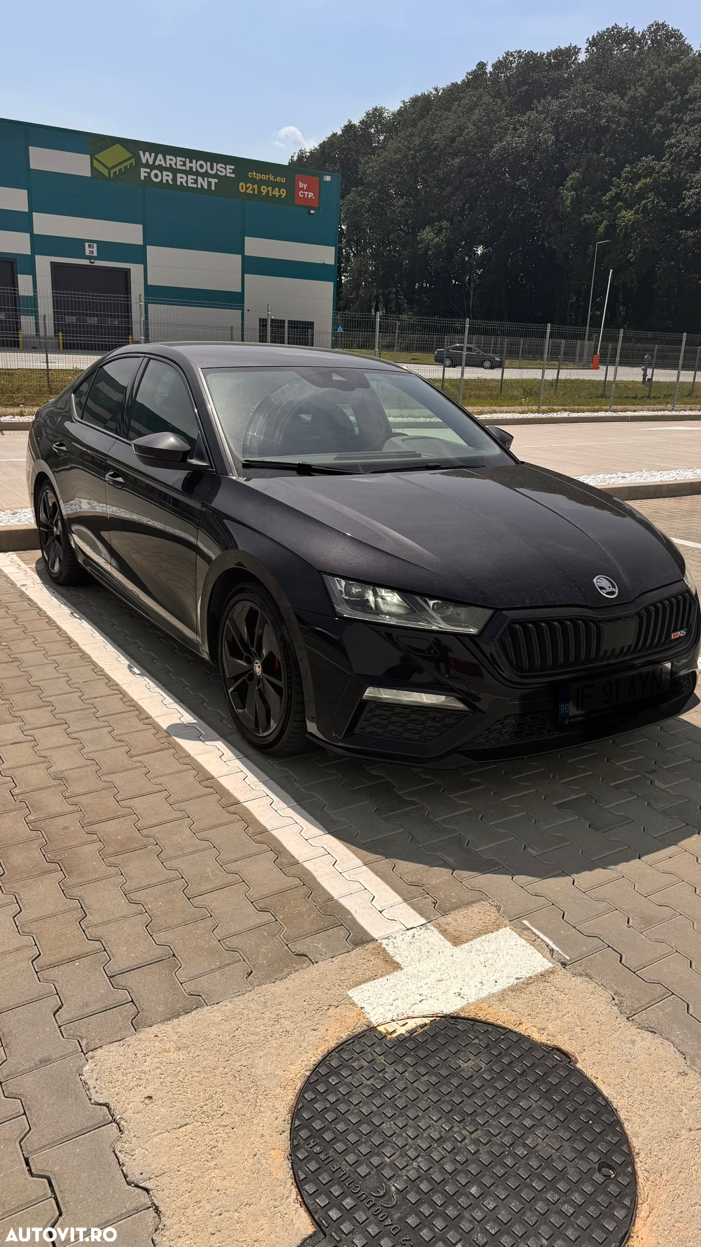 Skoda Octavia 2.0 TSI DSG RS - 6