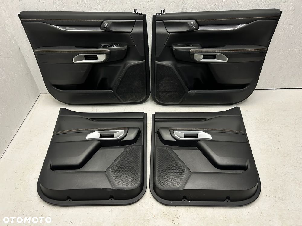 FORD RANGER VI 2025 WILDTRACK FOTEL FOTELE KANAPA BOCZKI DEKORY KOMPLET - 13