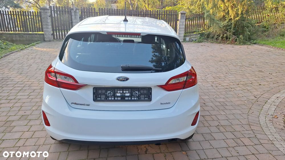 Ford Fiesta 1.1 S&S TREND - 6