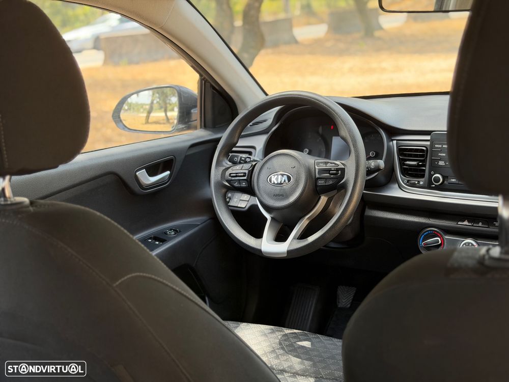 Kia Rio 1.4 CRDi 77 Dream-Team Edition - 14