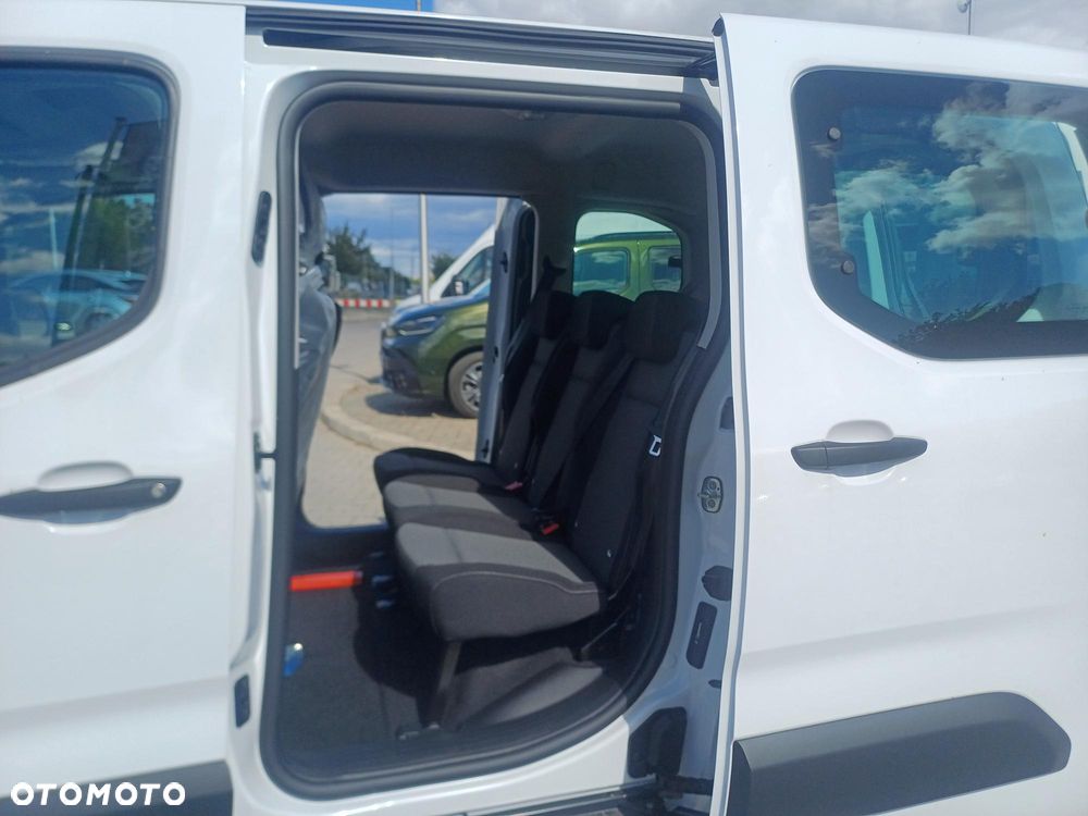 Toyota Proace City Verso 1.5 D-4D Combi - 13