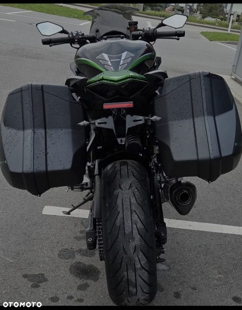 Kawasaki Ninja 1000 SX - 4