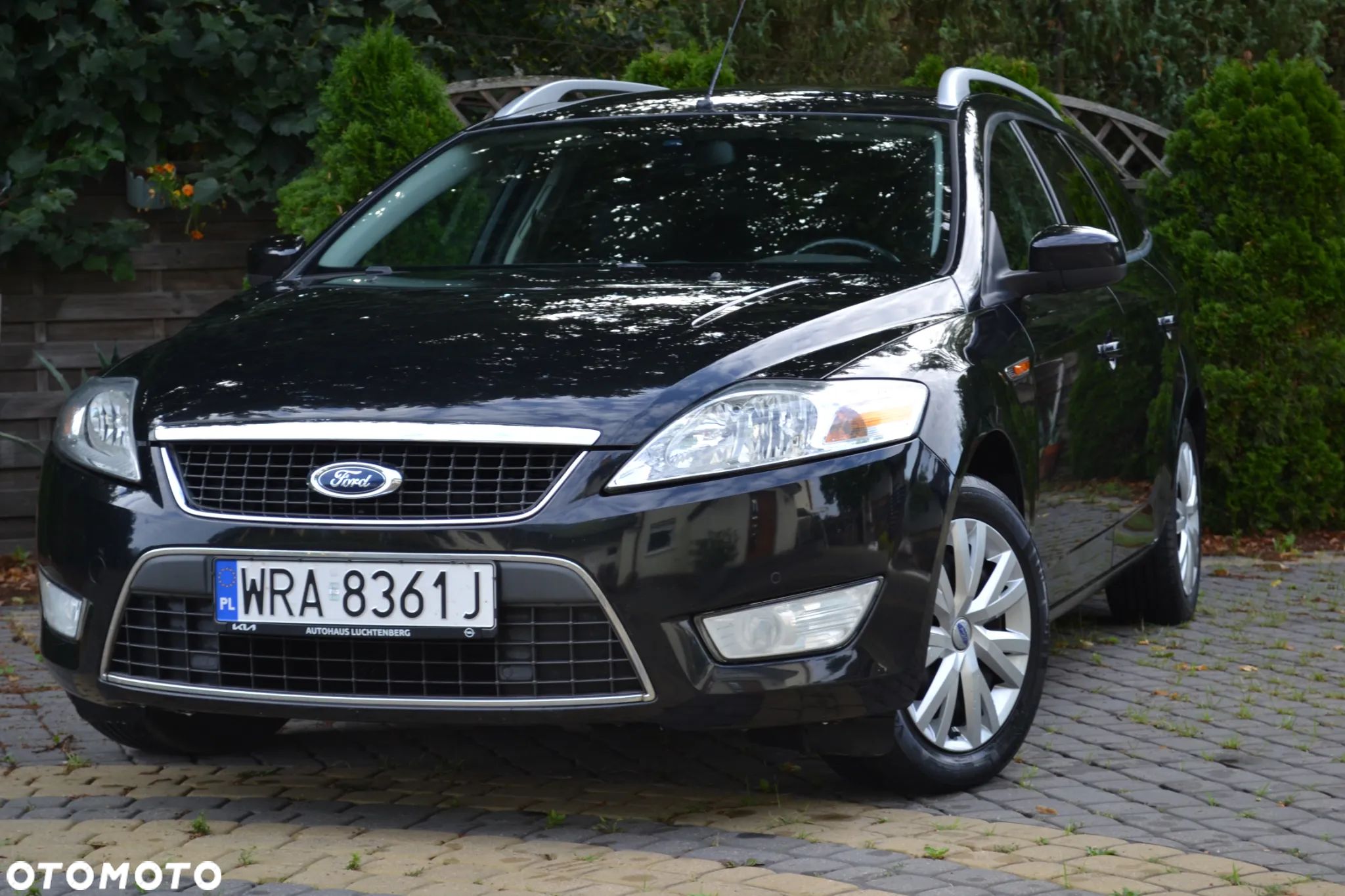 Ford Mondeo 1.6 Ambiente - 1