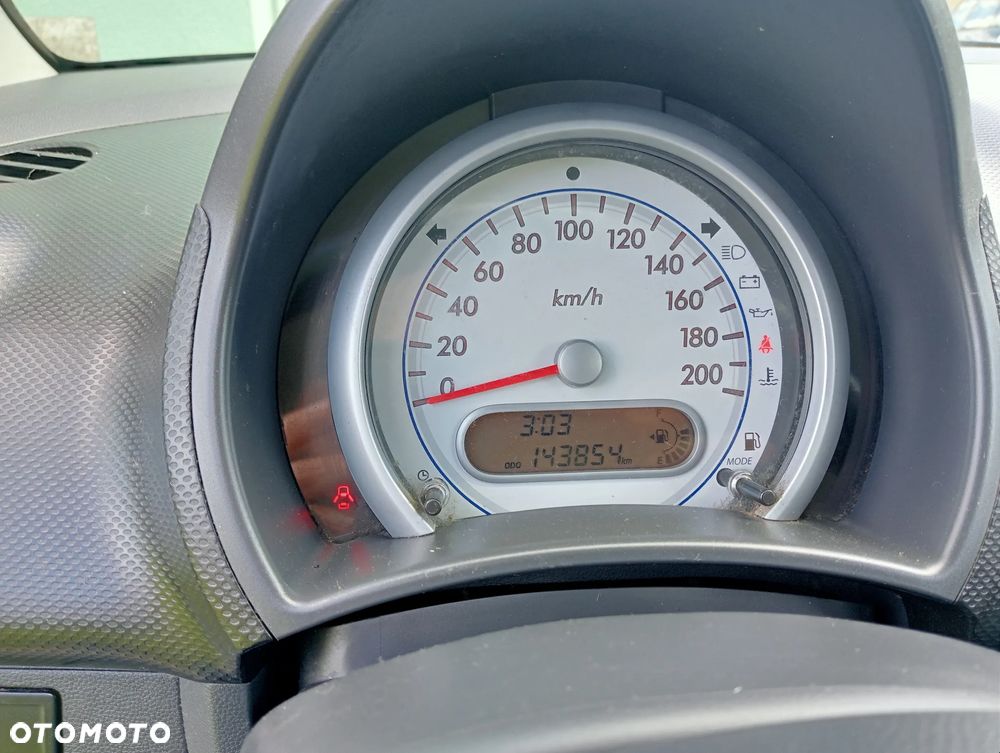 Suzuki Splash 1.0 Comfort - 21
