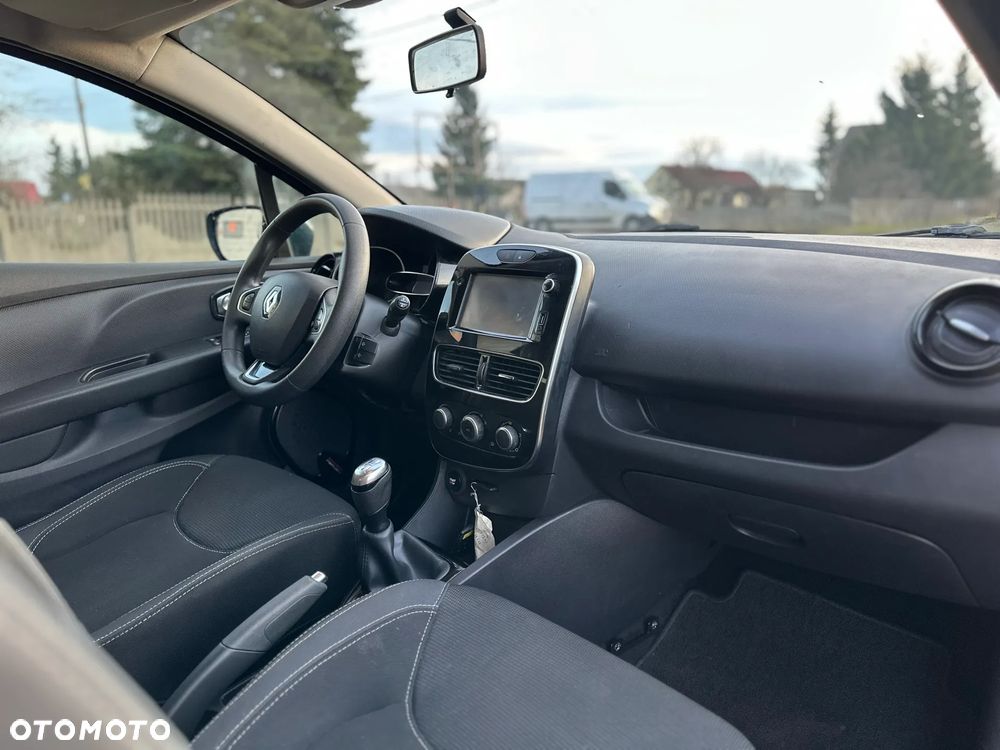 Renault Clio 1.5 dCi Alize - 9