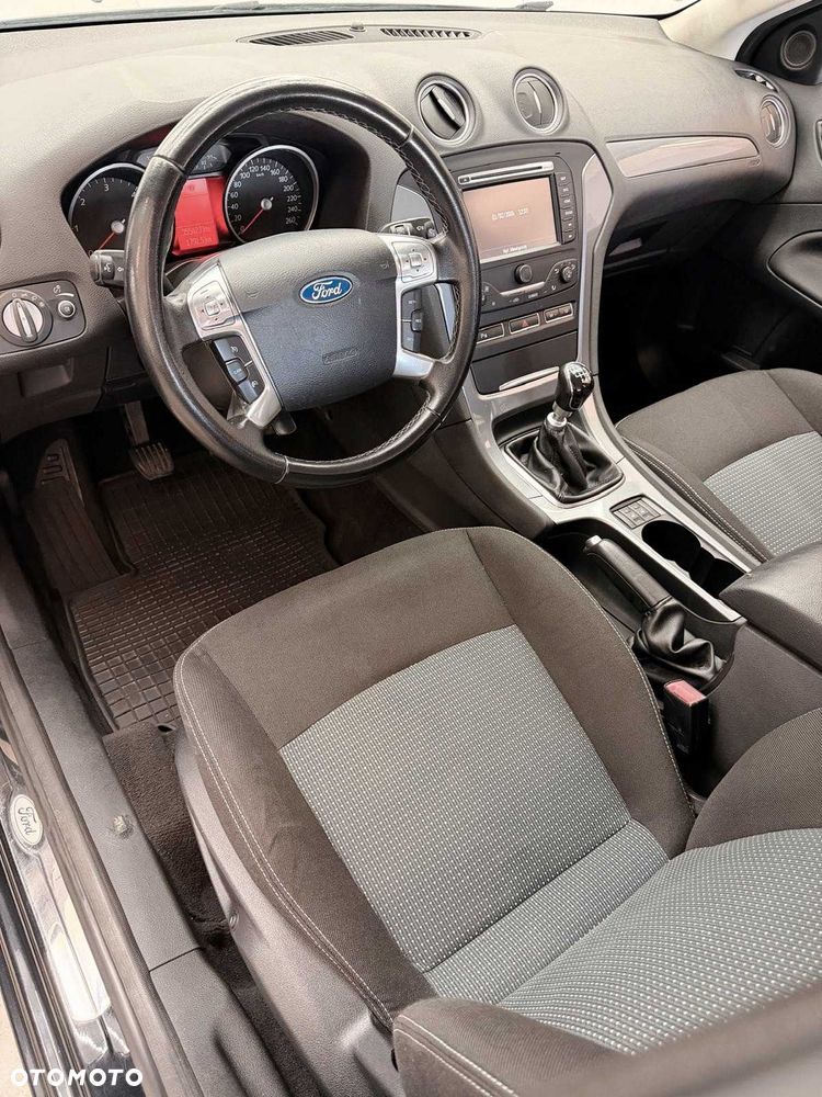 Ford Mondeo - 6