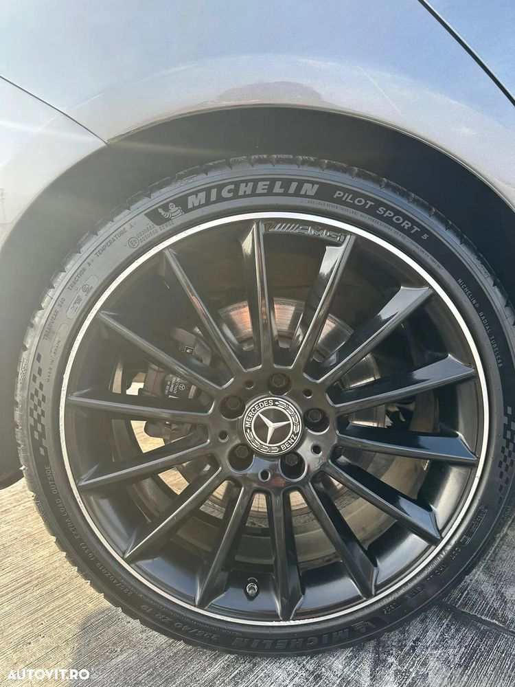 Mercedes-Benz CLA 220 7G-DCT AMG Line - 24