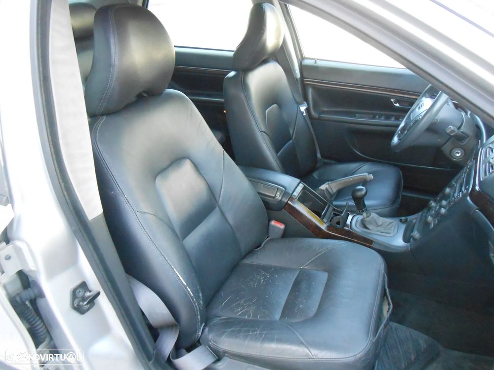 Volvo S80 2.0 T - 31