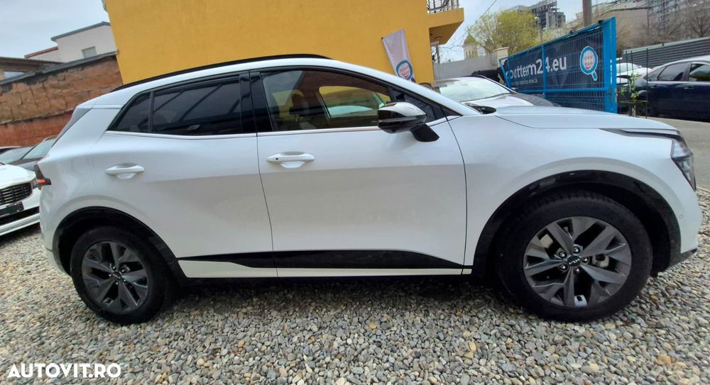 Kia Sportage 1.6 T-GDI HEV 6AT 4x2 GT Line - 32