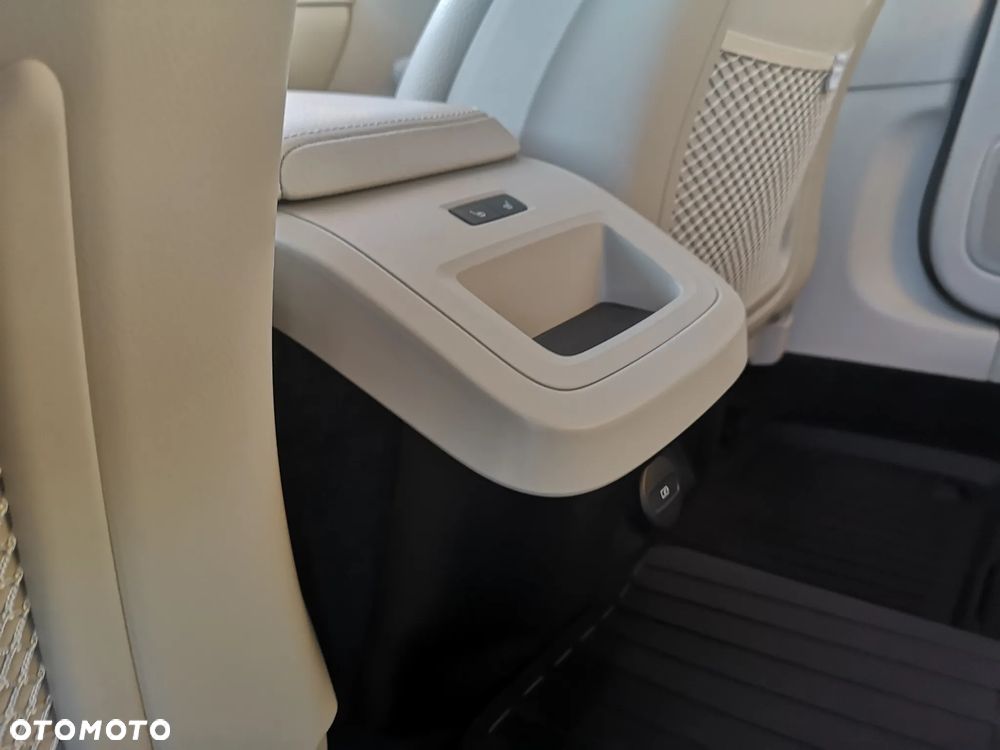 Volvo V60 T5 Geartronic Momentum Pro - 22