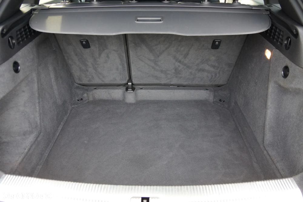 Audi Q3 2.0 TDI Quattro S tronic sport - 30