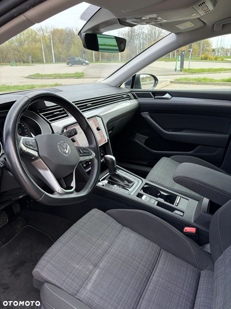 Volkswagen Passat 2.0 TDI EVO Business DSG - 11