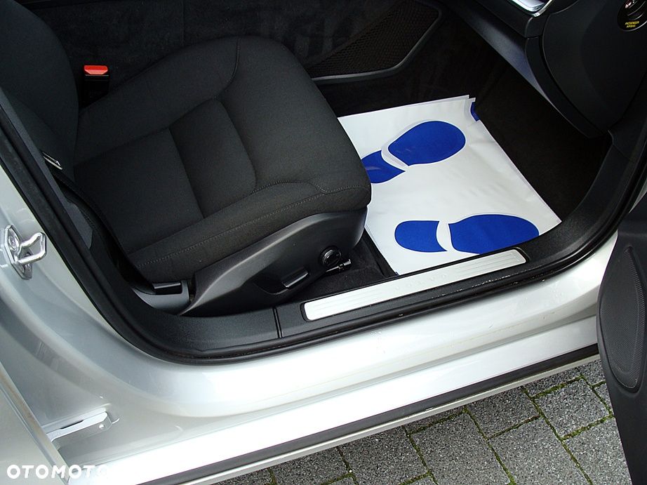 Volvo V60 D3 SCR Momentum - 12